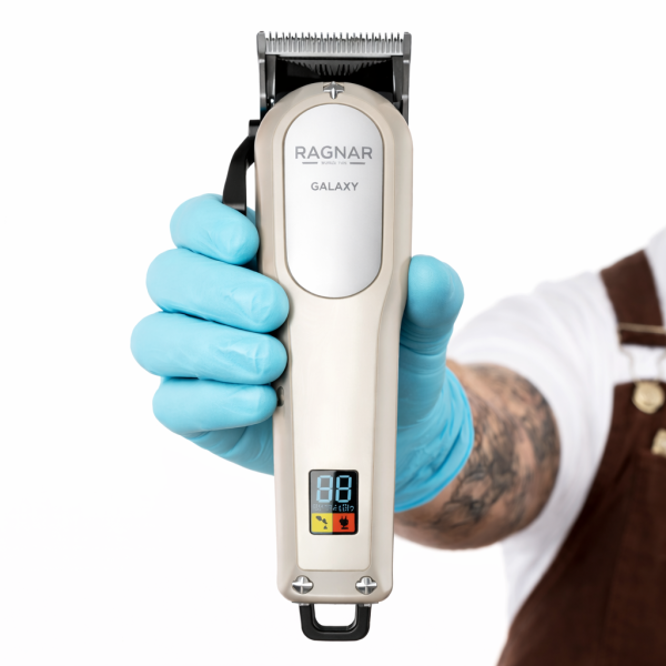Alternative view of Clipper Profesional Ragnar Galaxy Plata